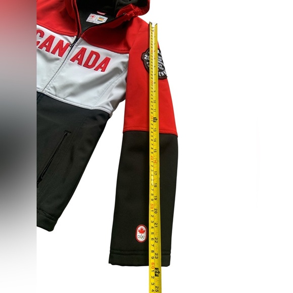 Hudson’s Bay Canada Team 2014 Women's Jacket - small - Picture 12 of 12